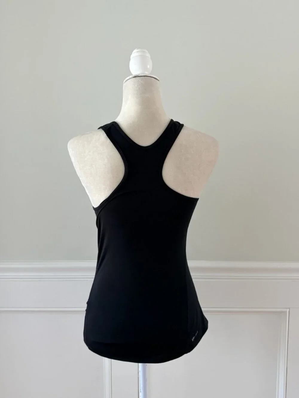 Nike Legend Classic Tank DRI-FIT WOMEN’S Size Small Black