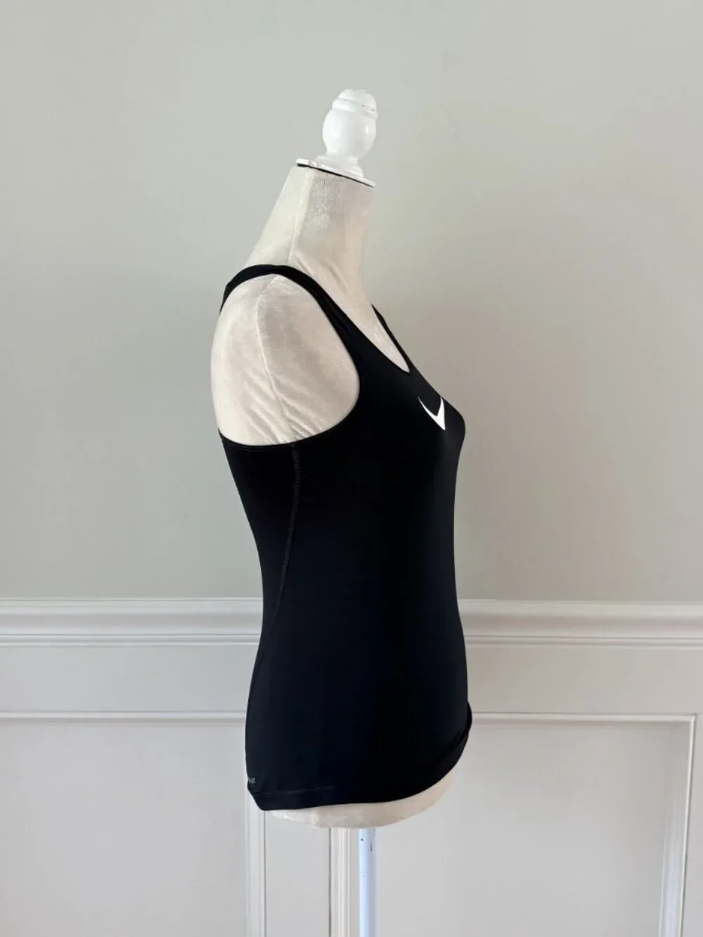 Nike Legend Classic Tank DRI-FIT WOMEN’S Size Small Black