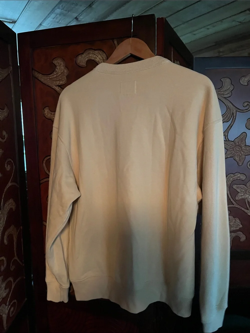Abercrombie & Fitch Beige 'Maine Sailing' Crewneck Sweatshirt size medium NWT