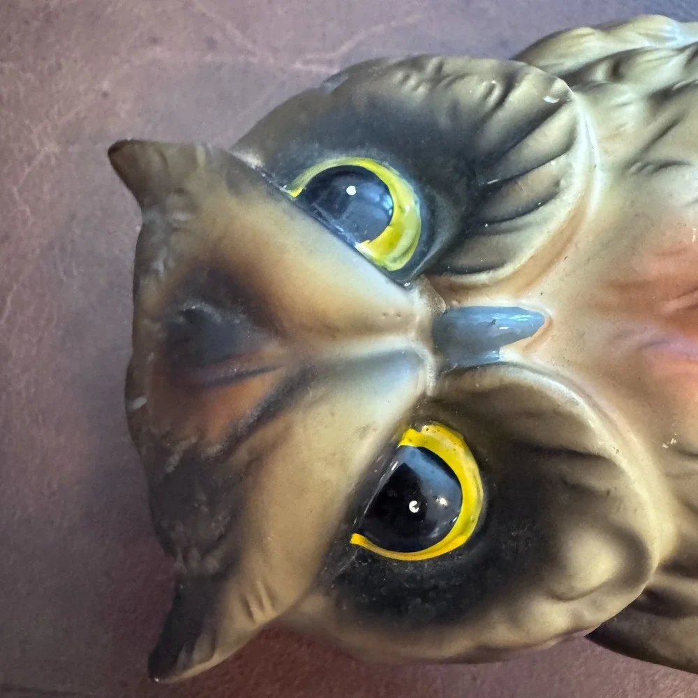 Vintage Dee Bee‎ Co – Hand Painted Owl Bank – Japan