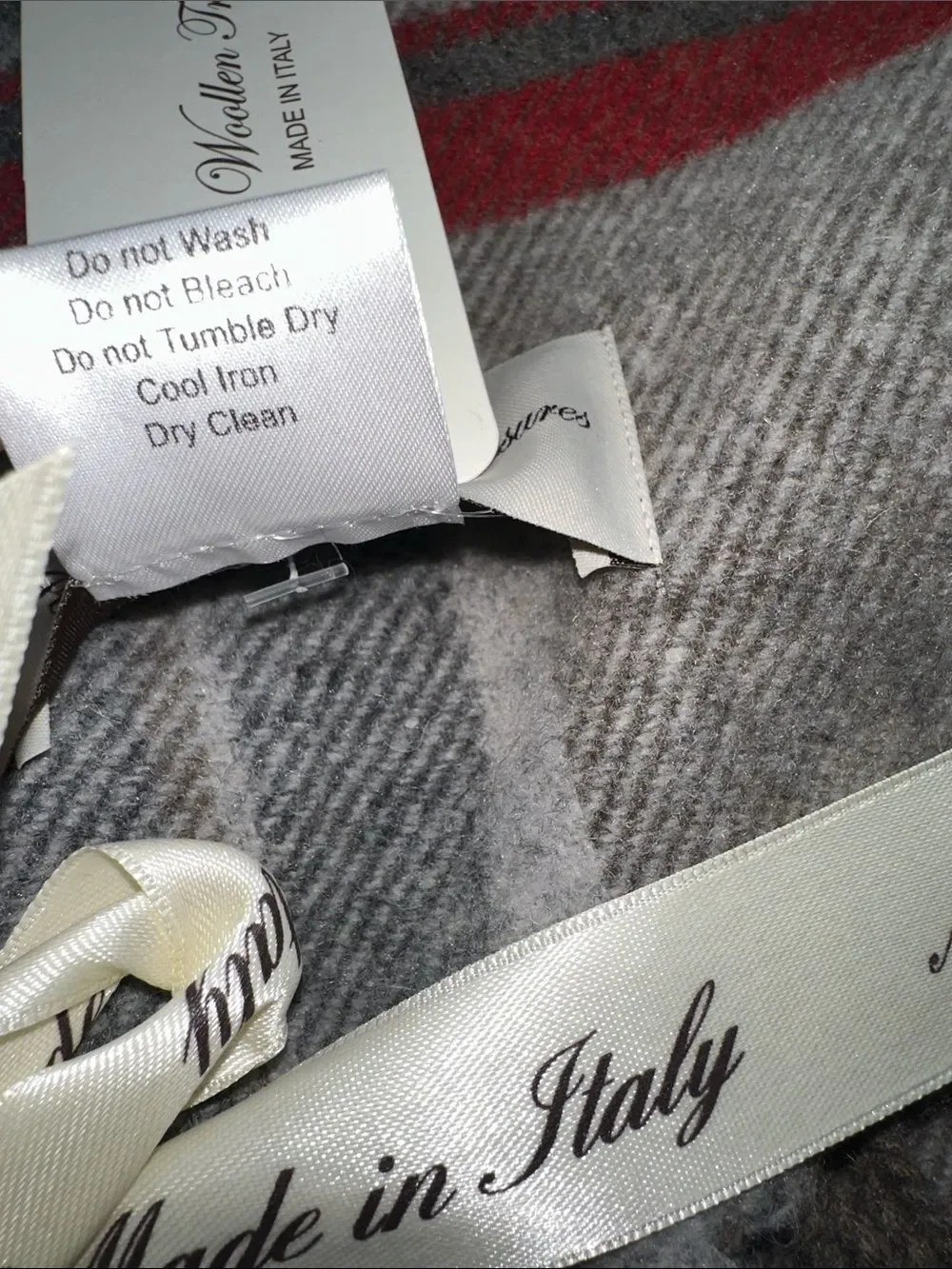Italian Woollen Treasures new box