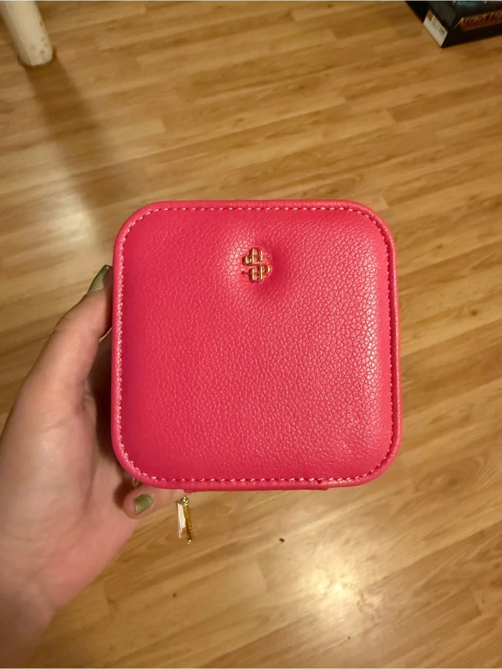 Simply Southern compact square
