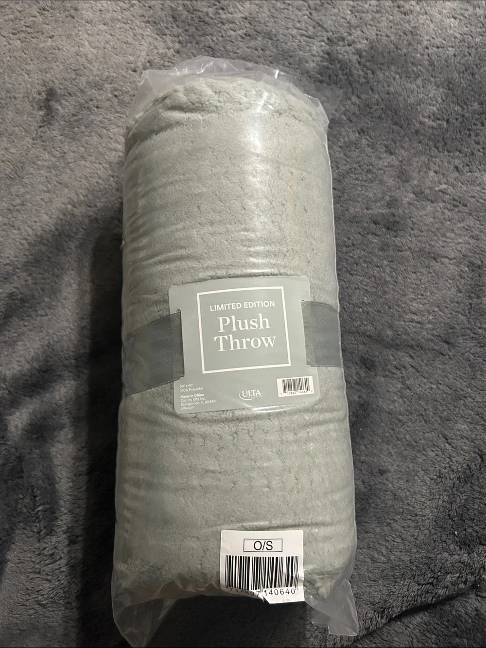 Ulta Beauty Plush Throw - Gray