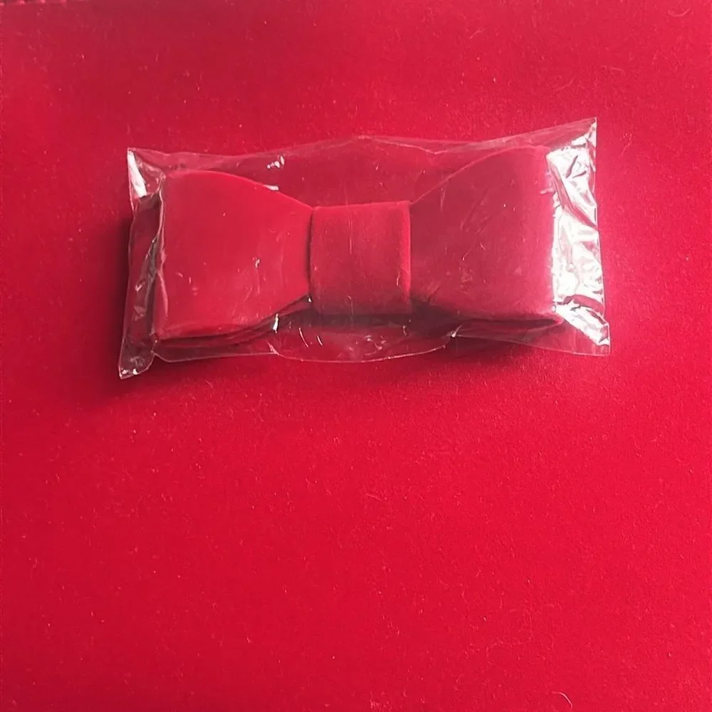 Estée Lauder Elegant Red Bow Velvet Bag!