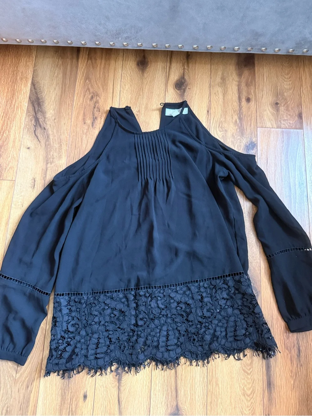 Michael Kors Cut Shoulders Black Top Size Medium  Great condition
