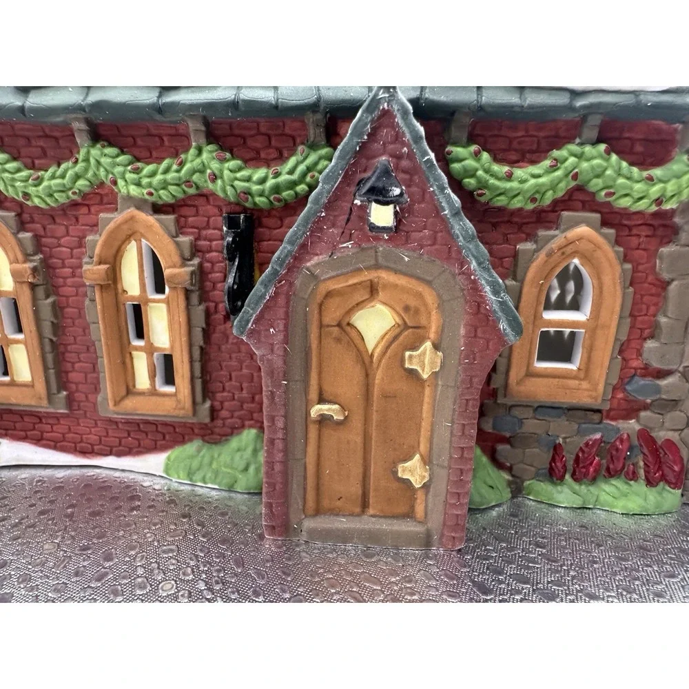 Dept‎ 56 Dudden Cross Church Dickens Village Series  #5834-3