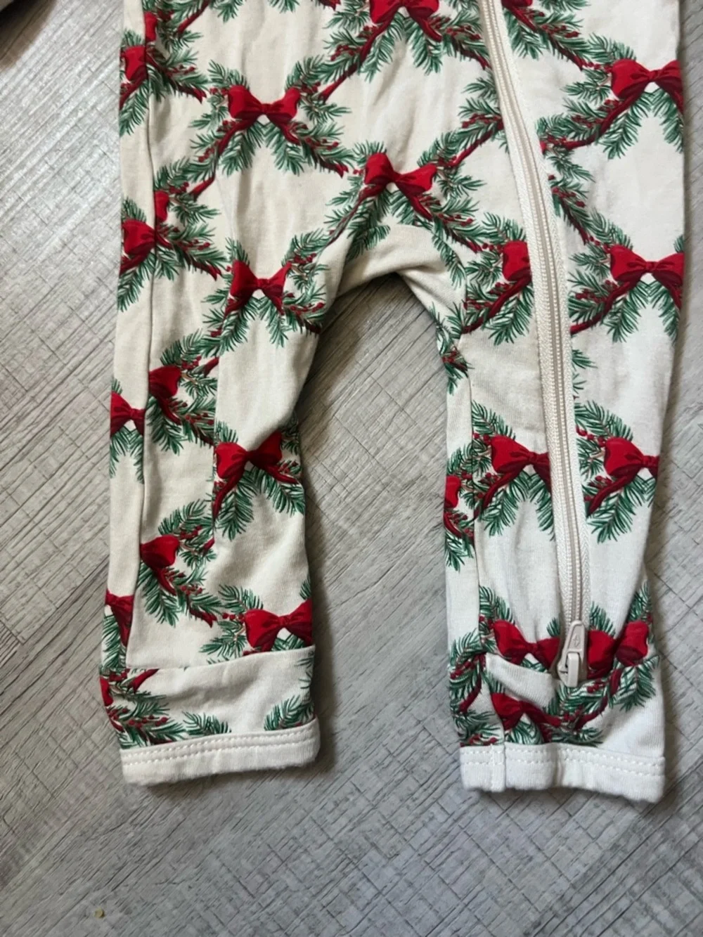 KYTE BABY Holiday Bow White Footed One-Piece with Red Bow & Green Pine Print