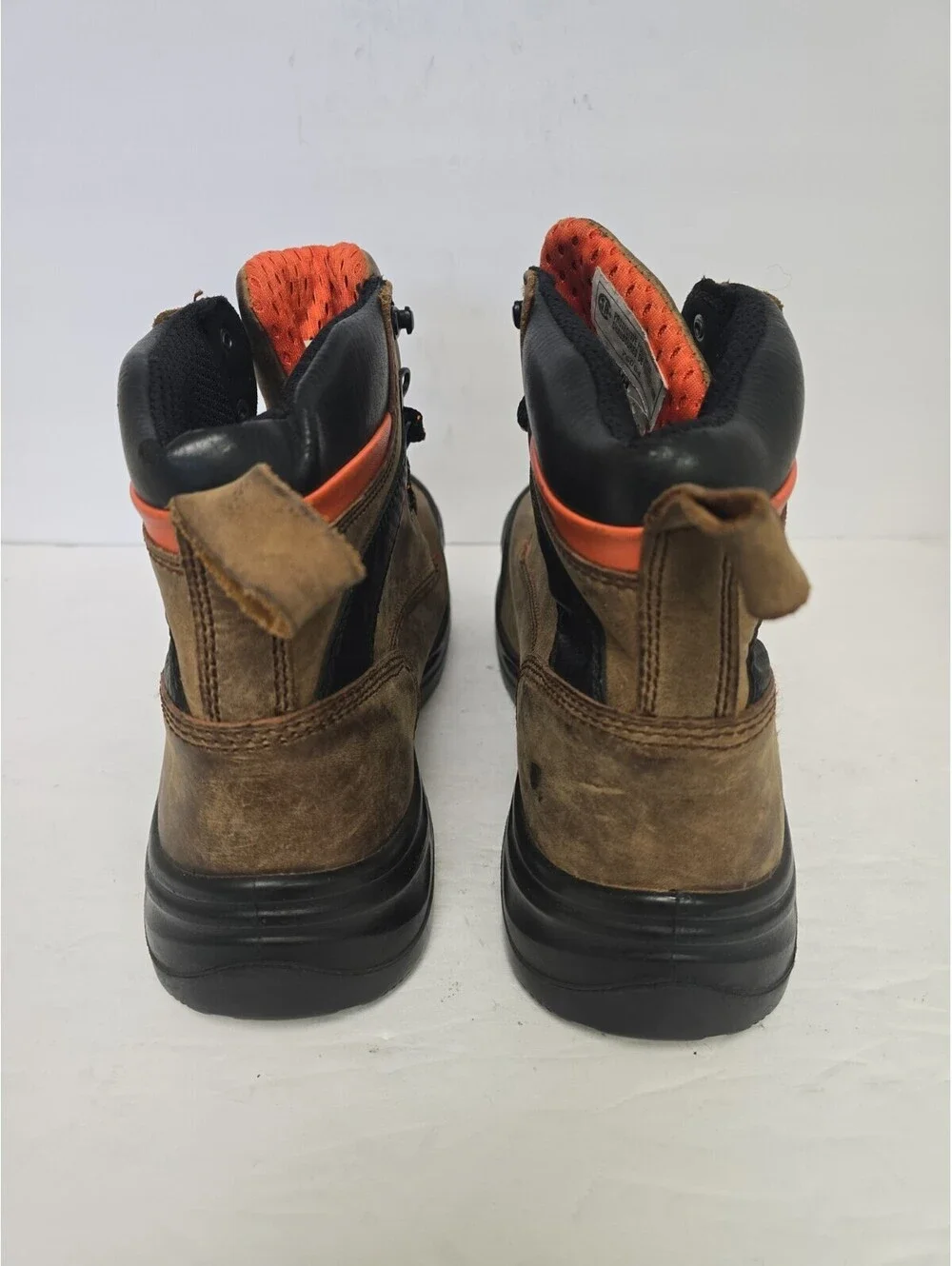 Helly Hansen used boots