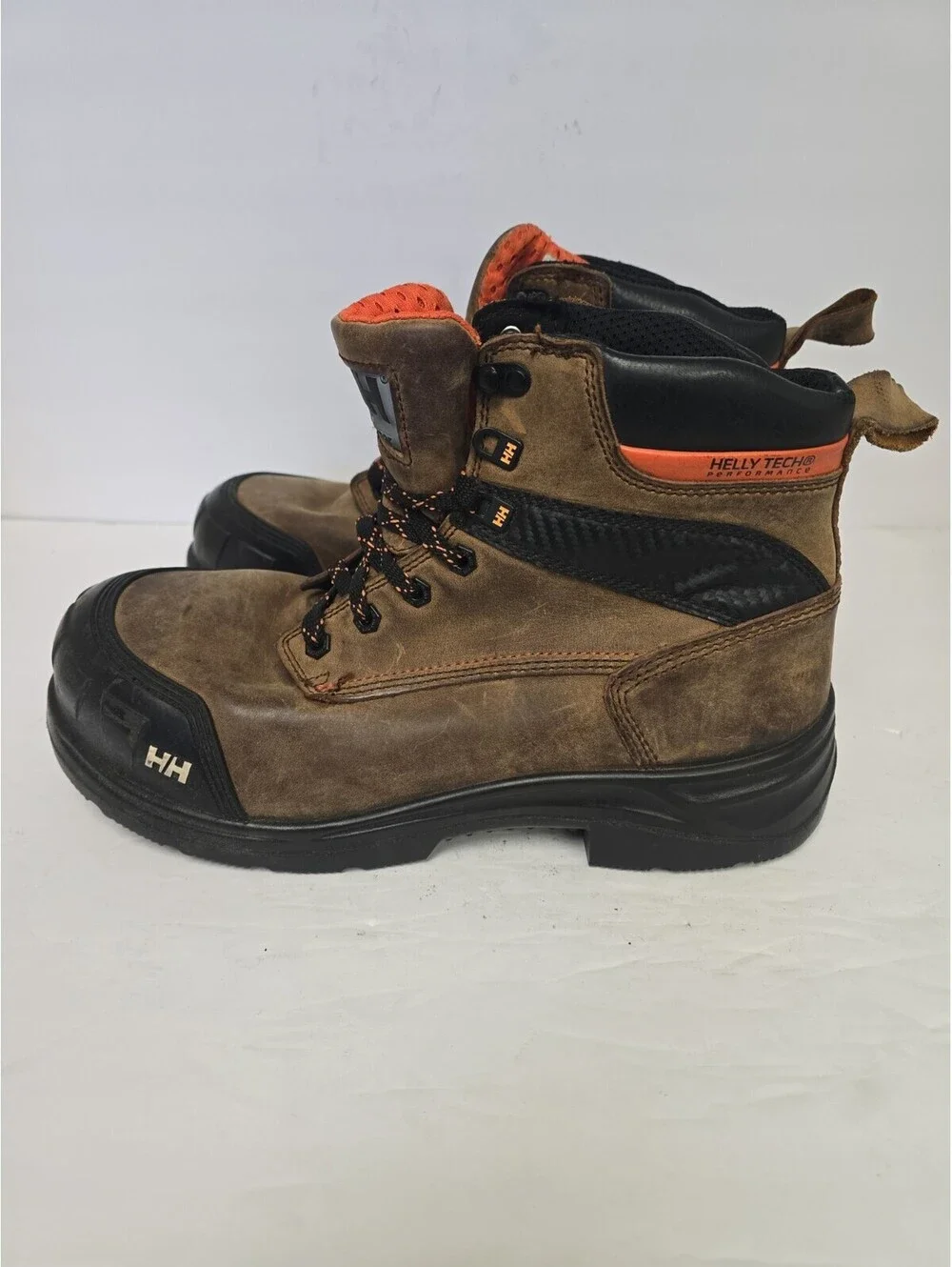 Helly Hansen used boots