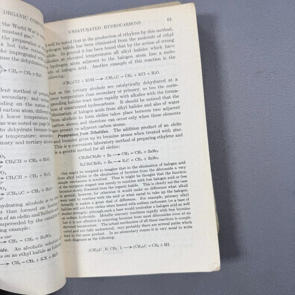 N/A aromatic educational 1944
