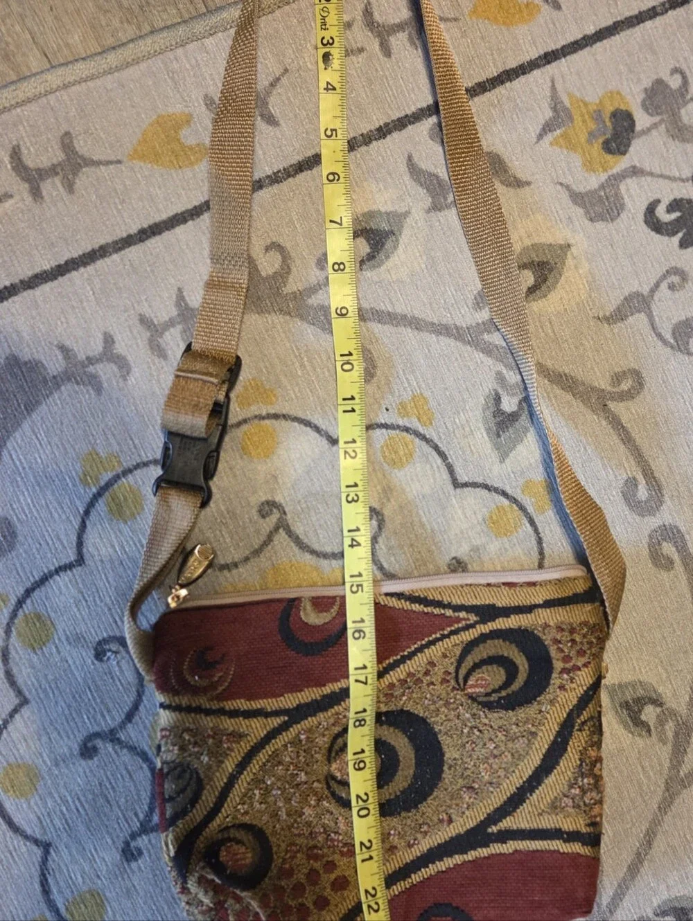 KENNY'S CROSSBODY PURSE