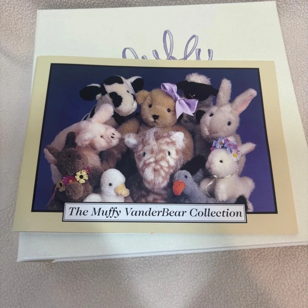 North American Bear Co vtg muffy