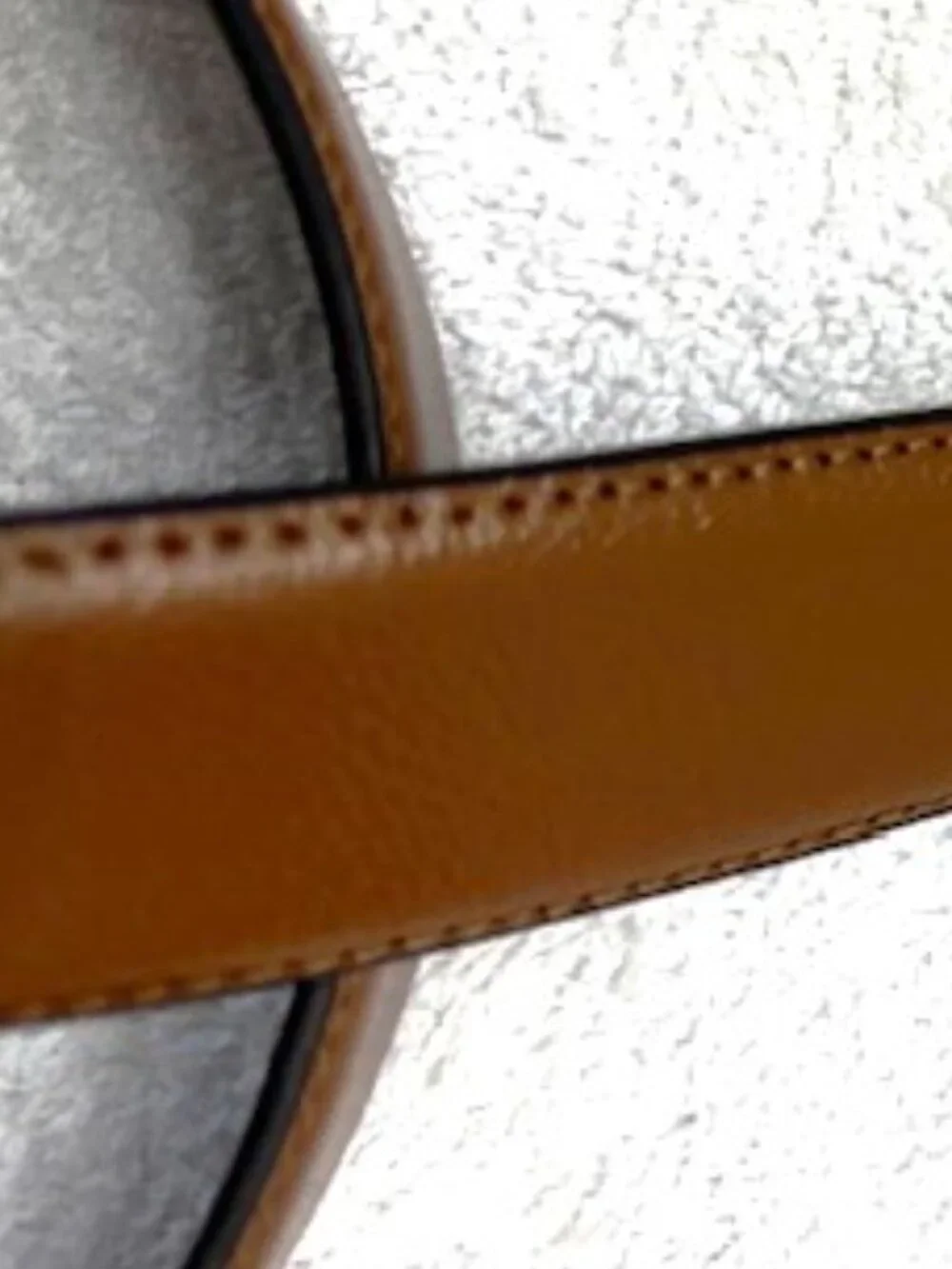 Cole Haan reversable tan/black leather belt NWT Size 1X