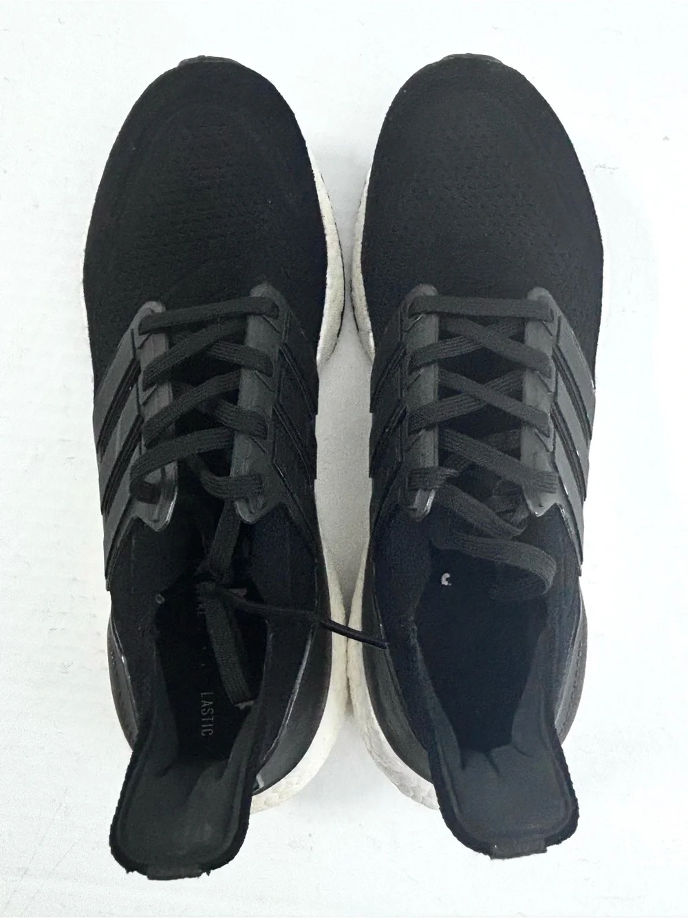adidas lightweight athletic