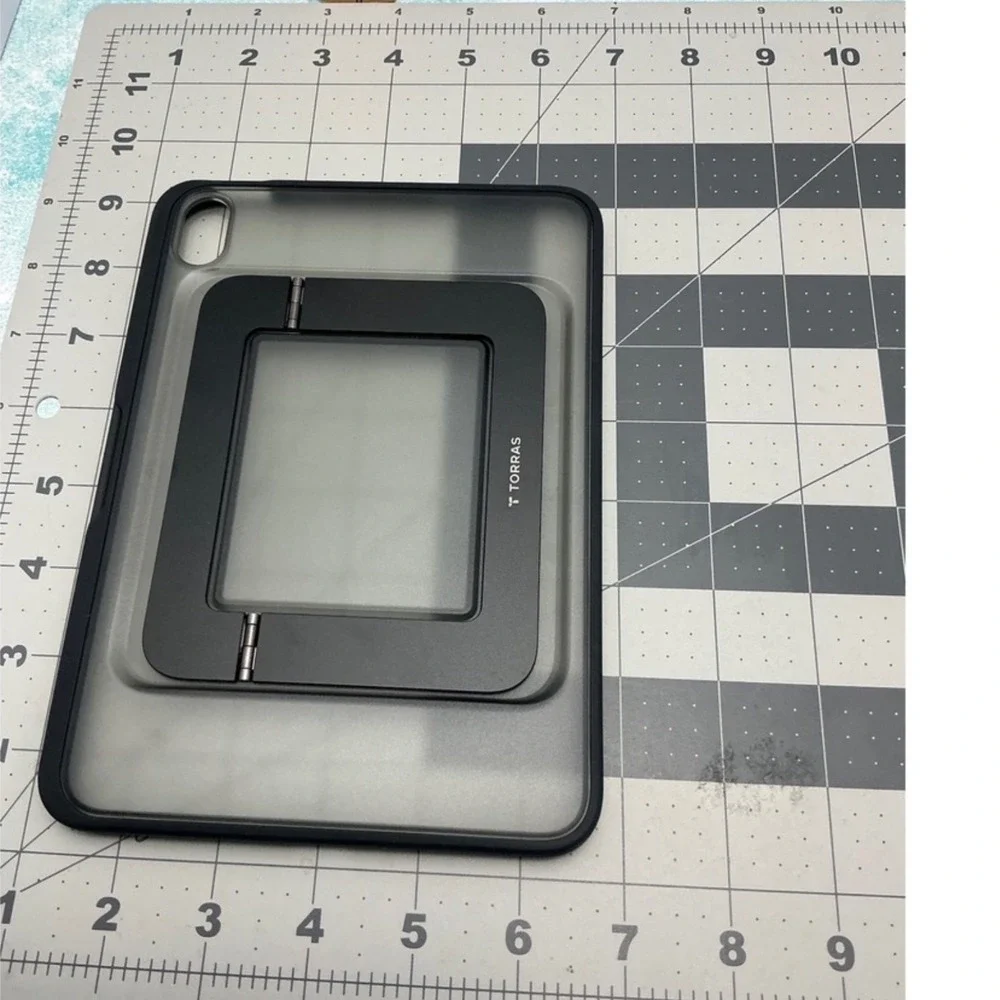 Torras magnetic kickstand