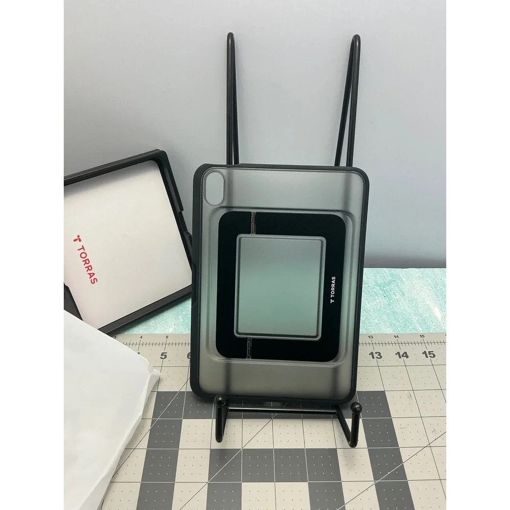 Torras magnetic kickstand