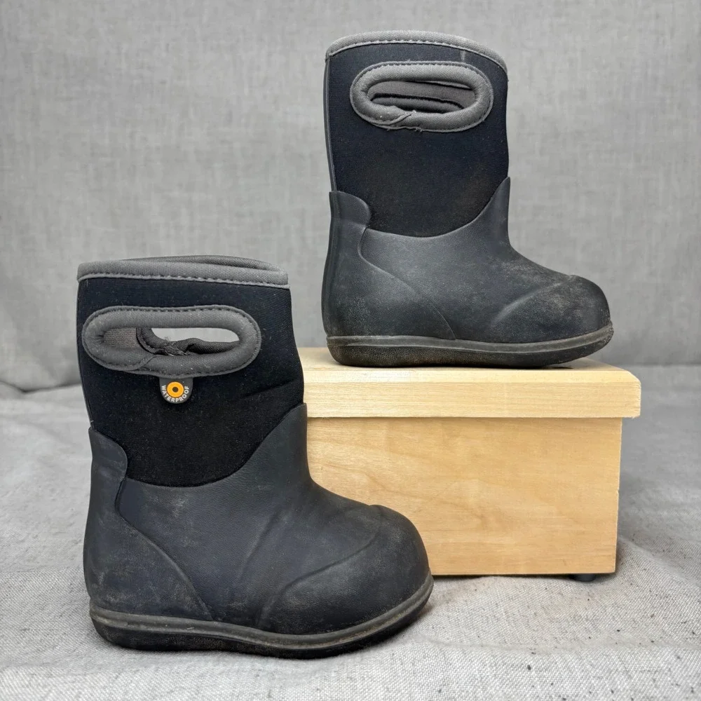 Bogs pre owned