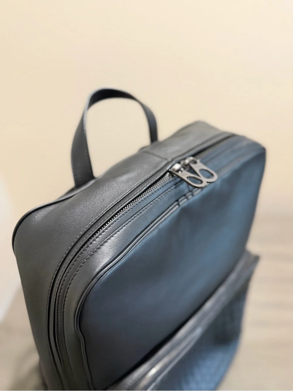 Bottega Veneta modern leather