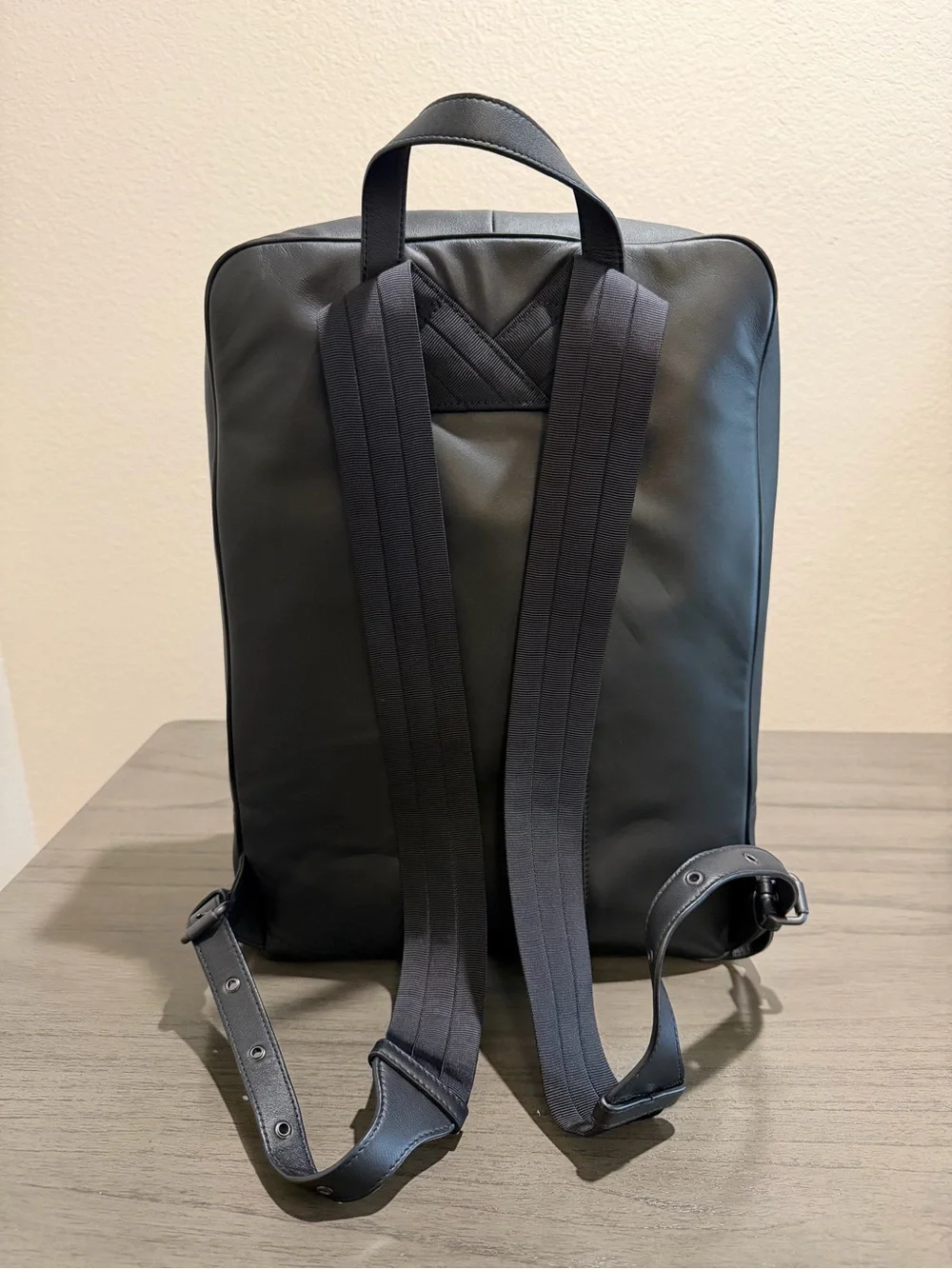 Bottega Veneta modern leather