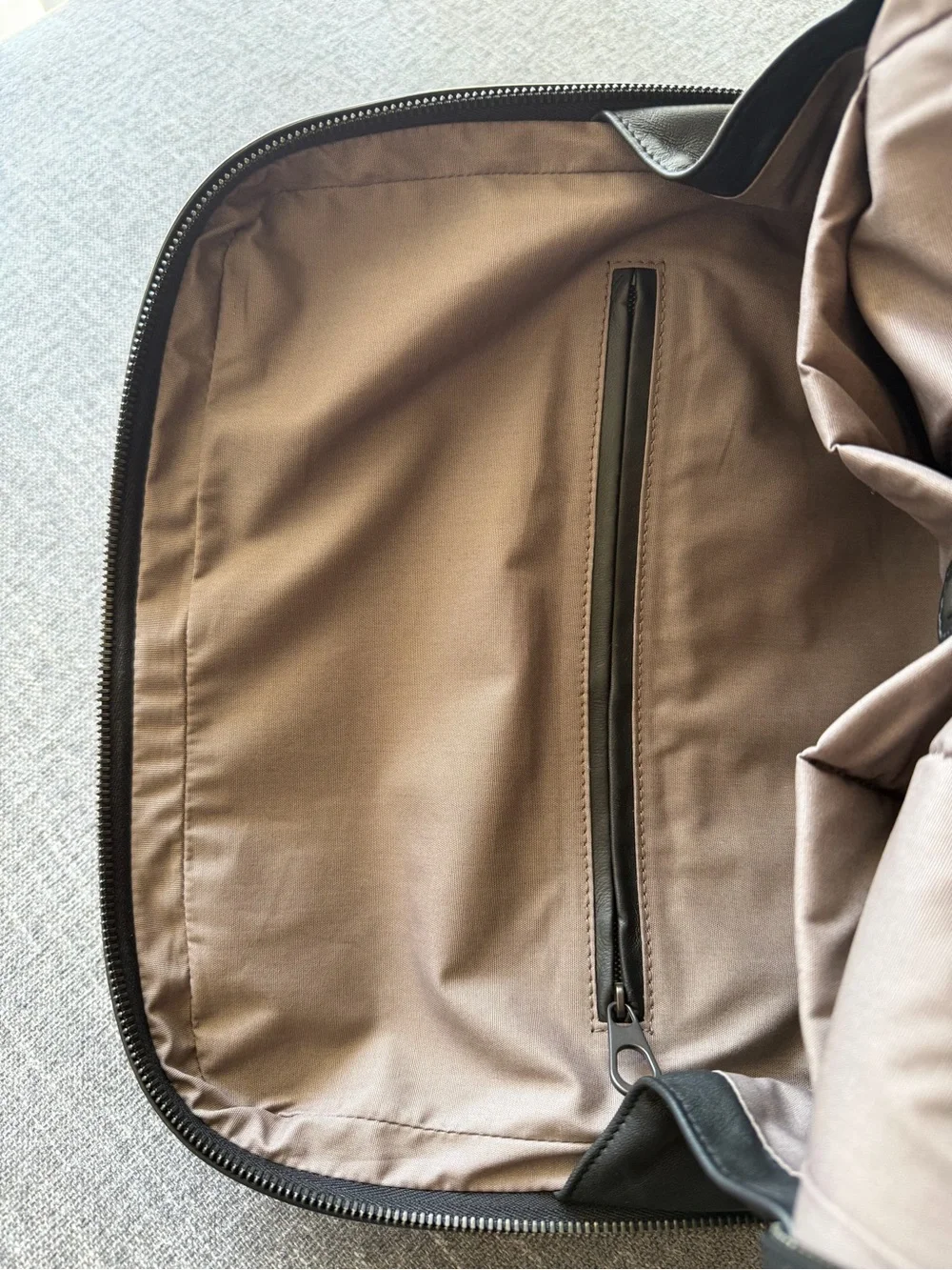 Bottega Veneta modern leather