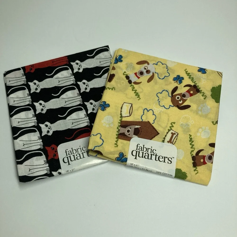 Dogs Cats Fat Quarter Fabric Lot of 2 Novelty 18x21 in 100% Cotton Crafts Sewing