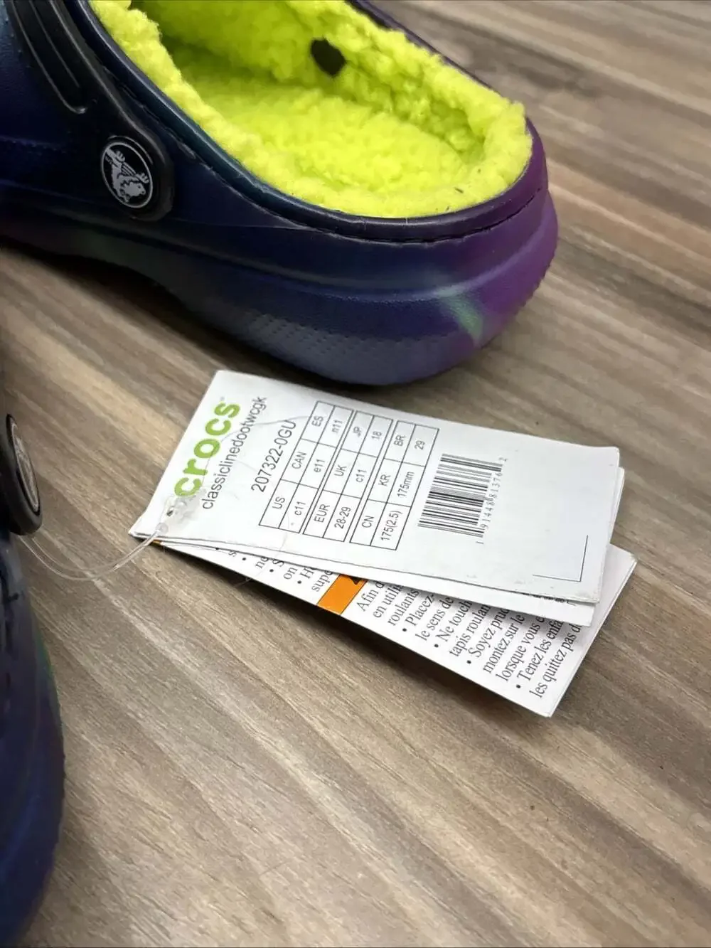 CROCS new without