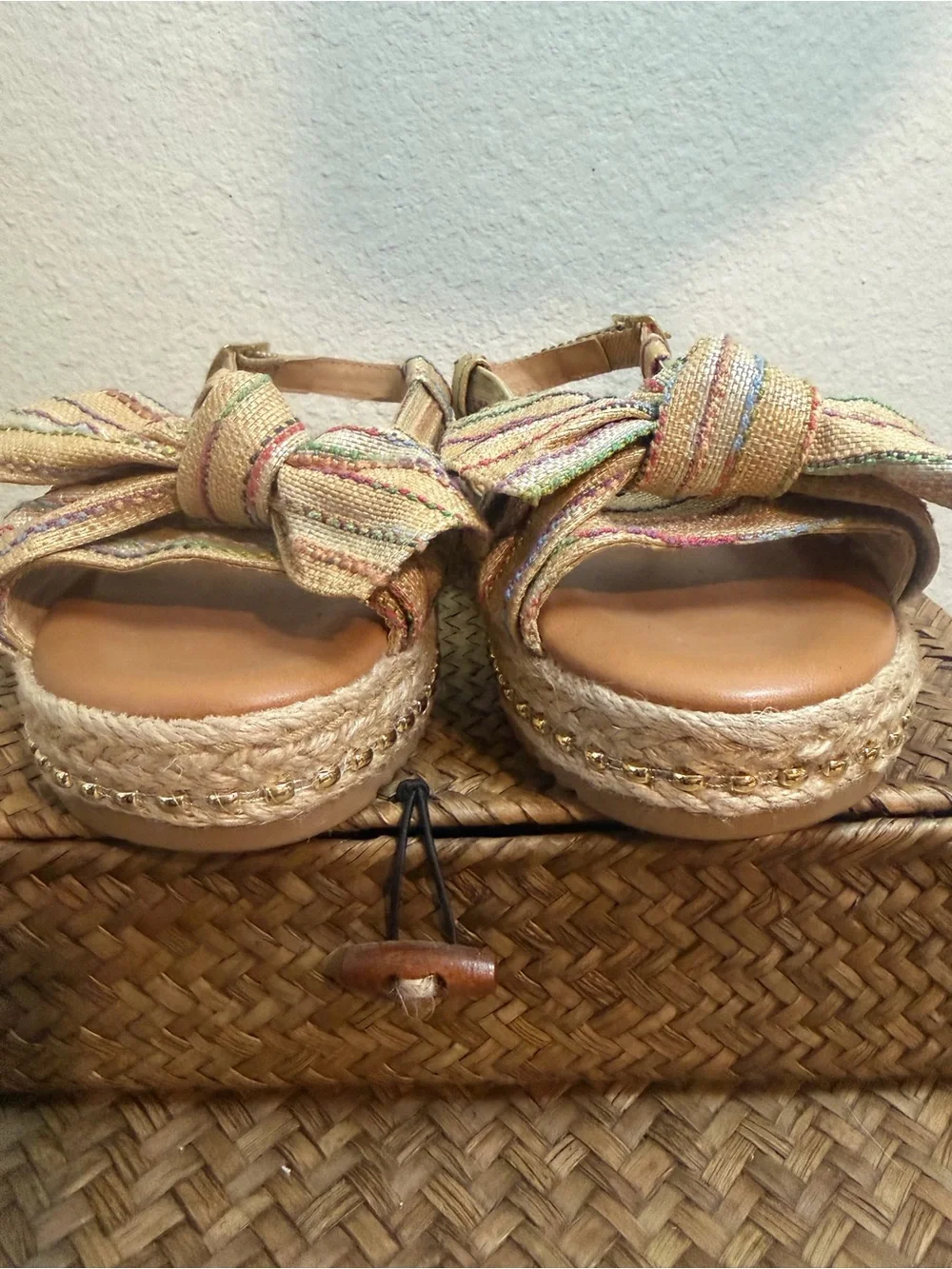 Steve Madden playful bow