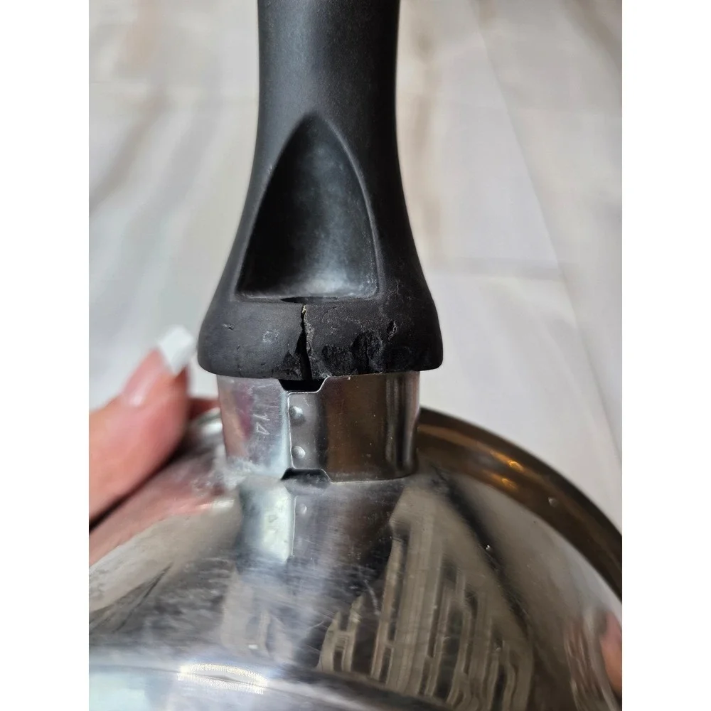 Bialetti perfect signifying logo