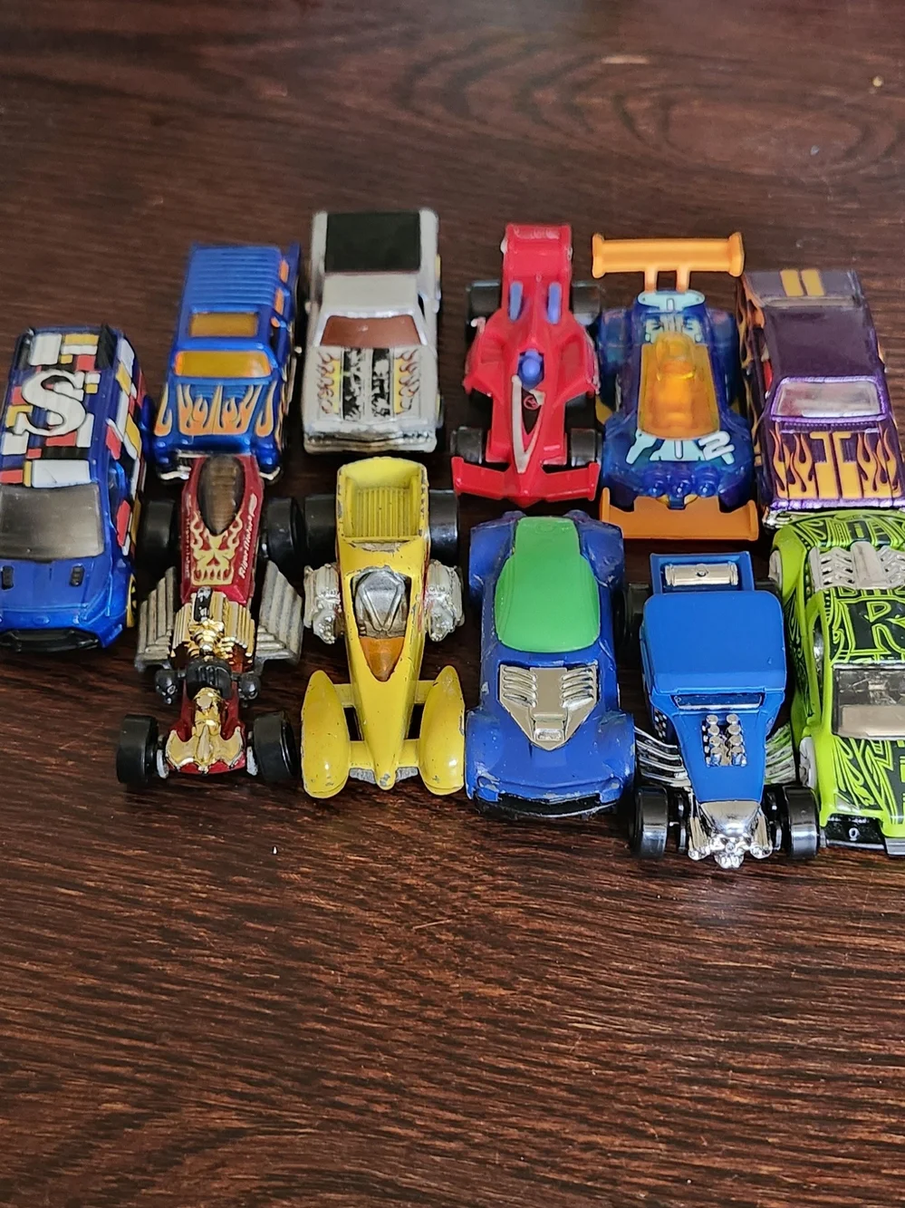 Hot Wheels Mixed Color Kids Toy Car Set - Blue, Yellow, Red, Green