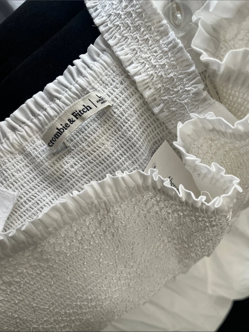 Abercrombie & Fitch lightweight white