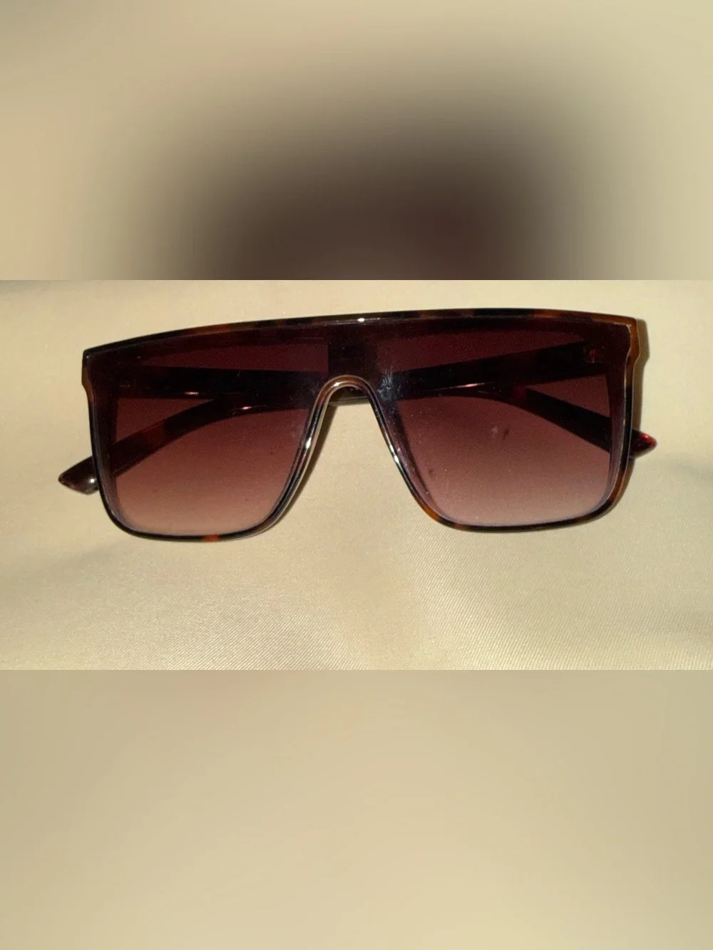 fashion Sunglasses contemporary women