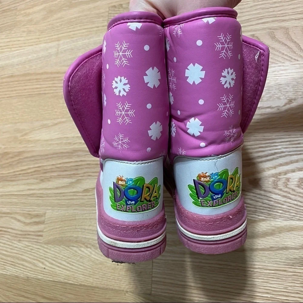 Nickelodeon dora explorer