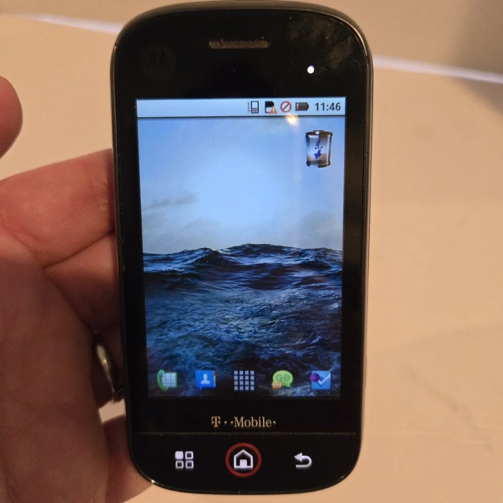 Android Motorola Cliq MB200 Camera WIFI QWERTY‎ Keyboard 3G GSM Original