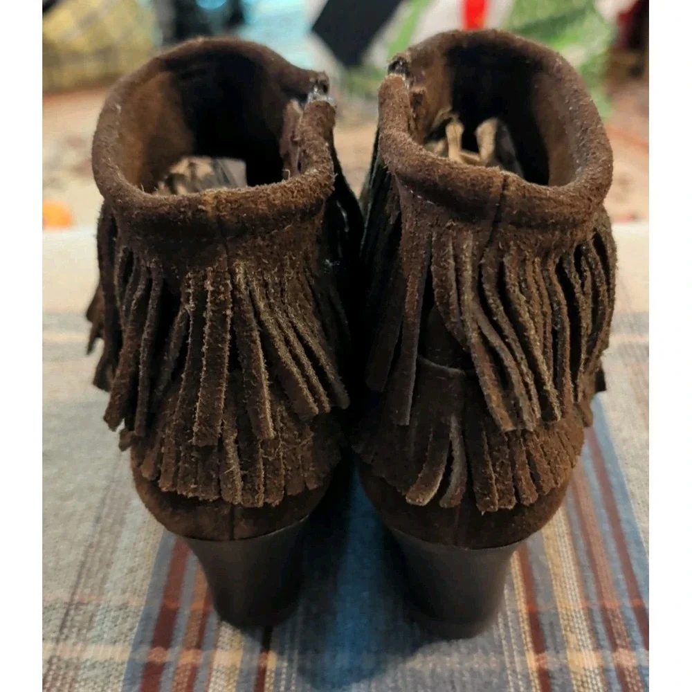 Minnetonka Boots Women 8  Suede Double Fringe Ankle Wedge Bootie Dark Brown Boho
