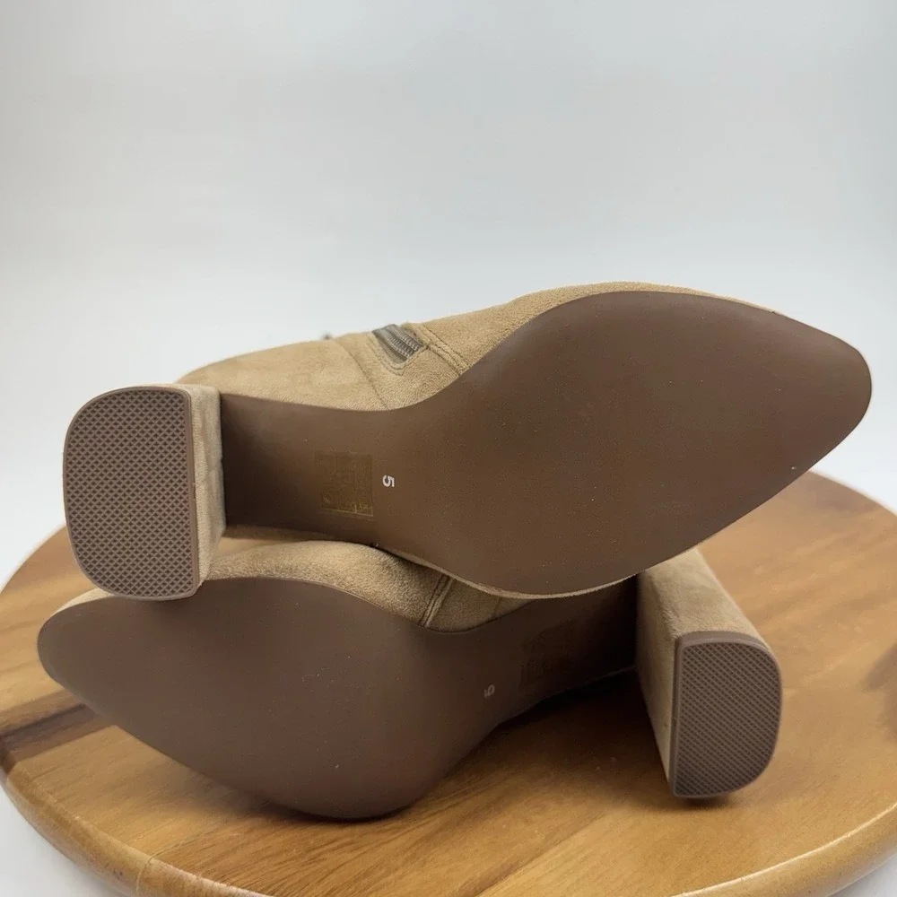 Jeffrey Campbell size standard