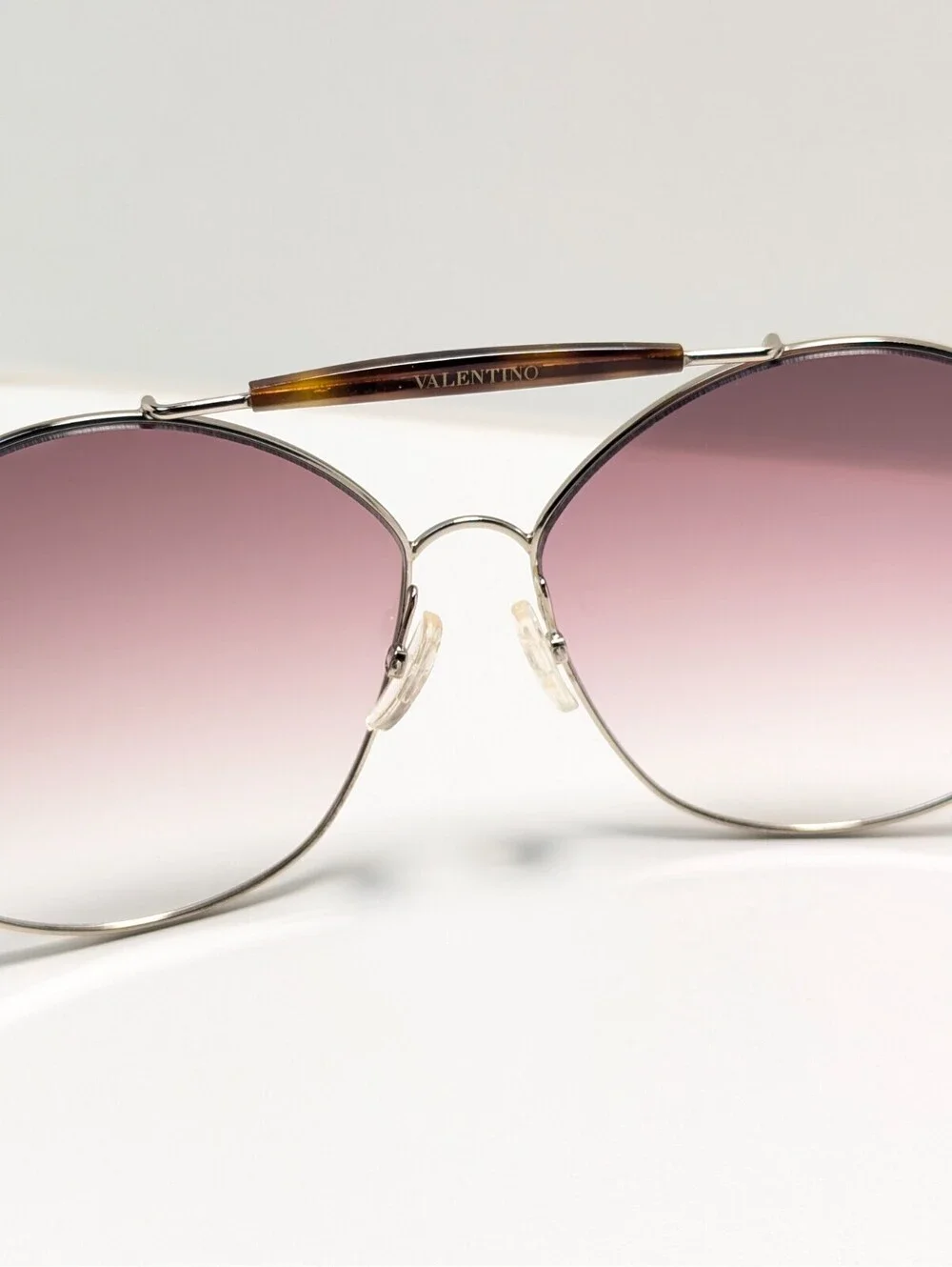 Valentino V121 Pink UV Silver Tortoiseshell Aviator Women’s Sunglasses 62-14-145