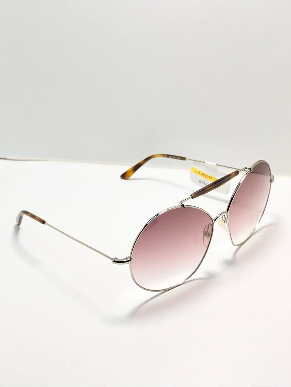 Valentino V121 Pink UV Silver Tortoiseshell Aviator Women’s Sunglasses 62-14-145