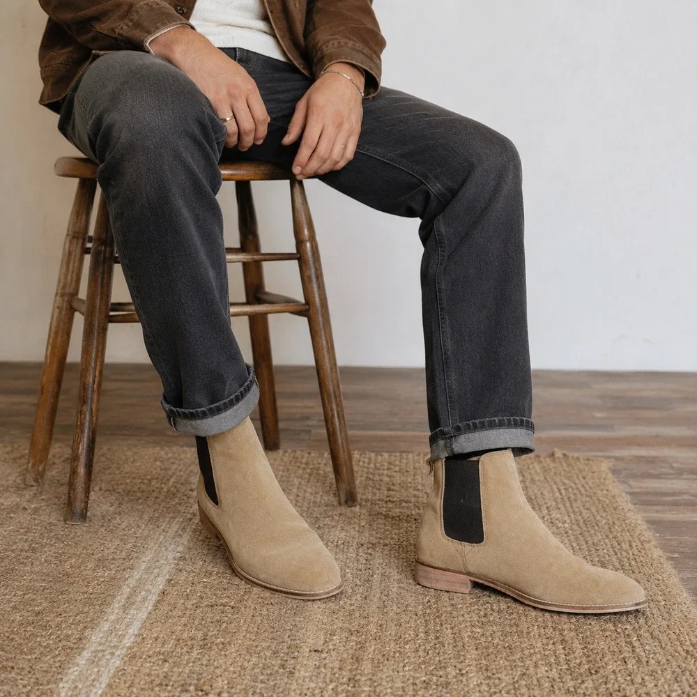 Urban Outfitters Chelsea Boots Suede Ankle Boot‎ Tan Beige Casual Men's Size 9