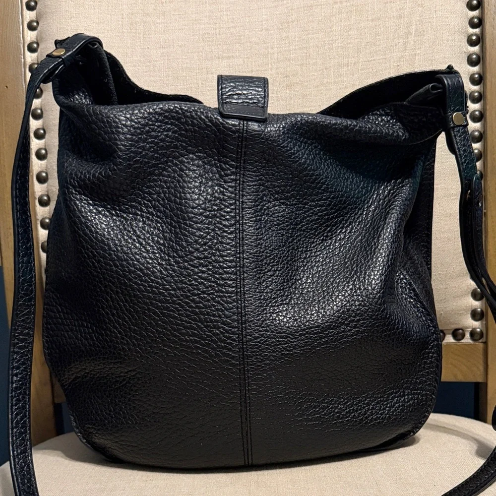 Banana Republic this bag