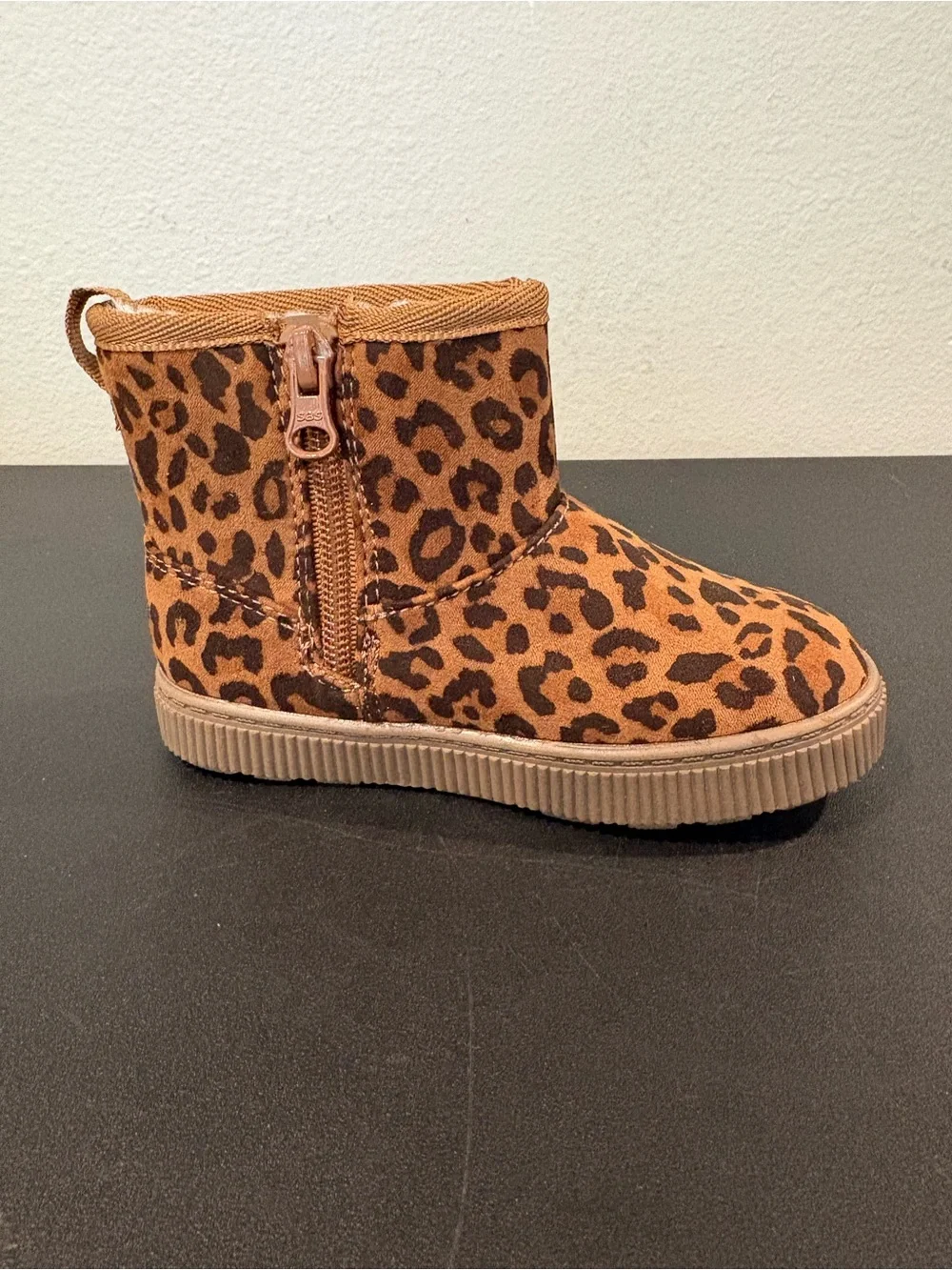 Cat and Jack Girls Arlo Zipper Shearling Boots Leopard Brown Toddler Sz 11 NWT
