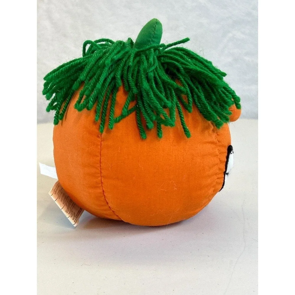 The Unbranded Brand halloween grinners