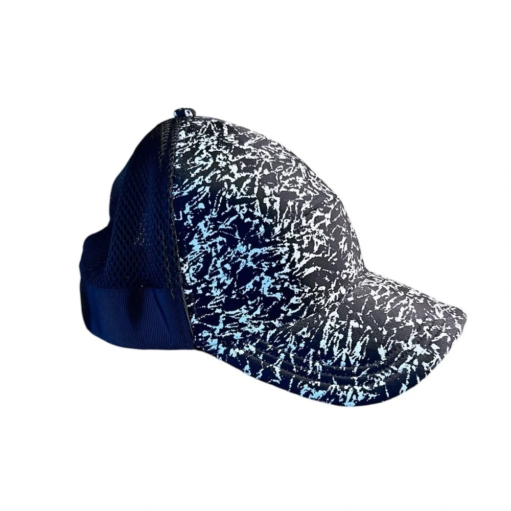lululemon athletica four way