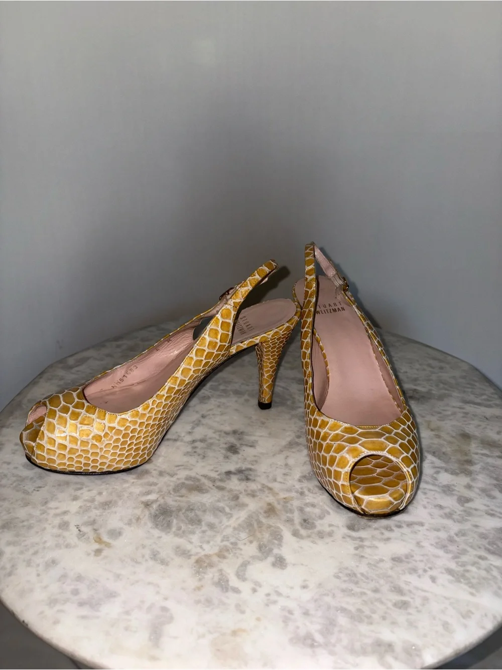 Stuart Weitzman stuart weitzman