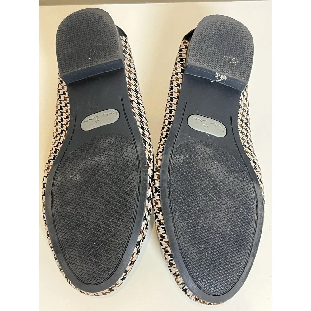 Me Too Houndstooth Flats Womens Sz 9 Black Brown Tan Old Money Preppy Classy