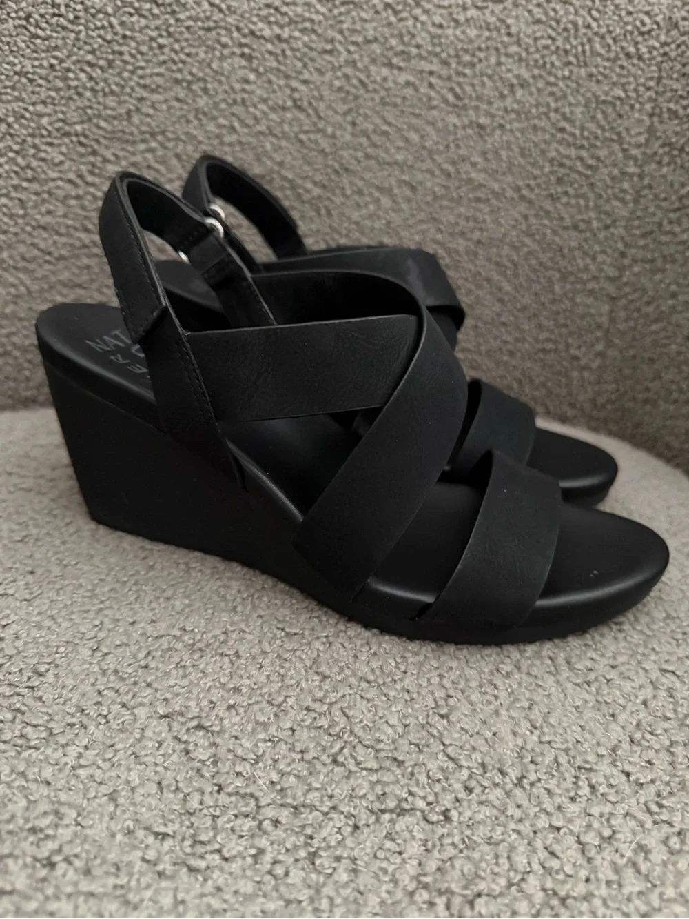 Naturalizer Black Women’s Wedge Sandal - Palmer Style