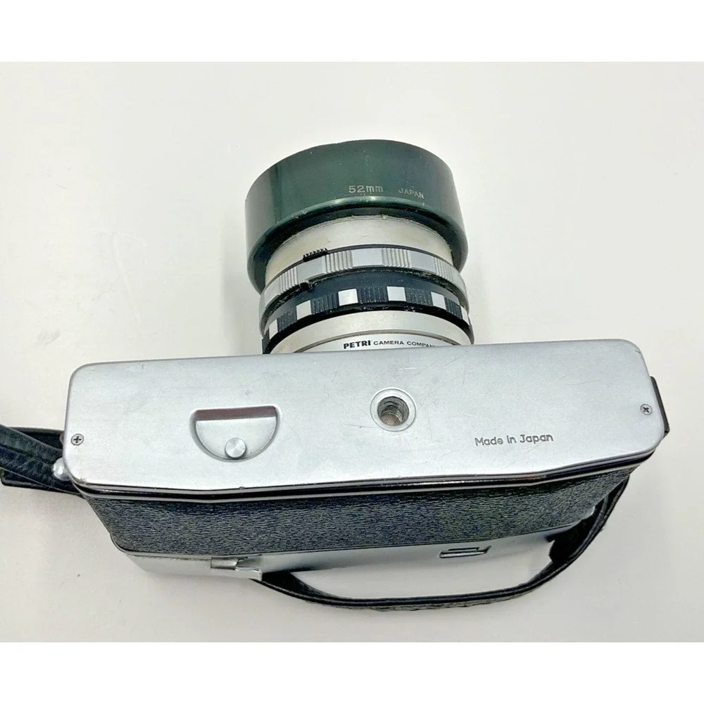Petri 7S‎ Circle Eye System Film Camera