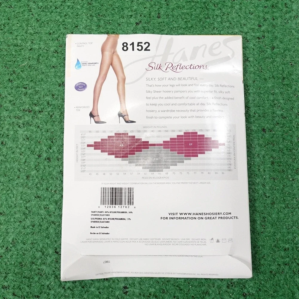 Hanes Silk Reflections Womens‎ Pantyhose EF Beige Silky Sheer Control Top