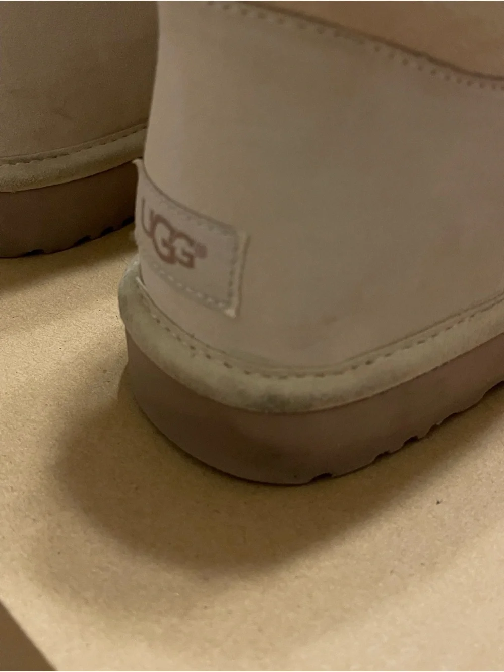 UGG feminine upper shearling