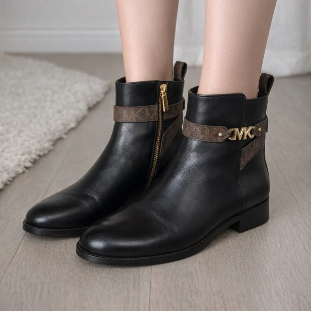 Michael Kors authentic michael