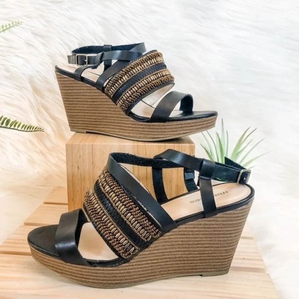Maurices Mille Platform Sandals Black & Brown‎ Beaded Size 7.5M